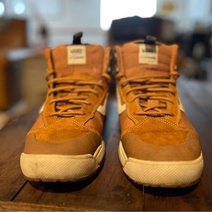 Vans Mens Ultrarange EXO MTE size 12 boot shoe winter rain